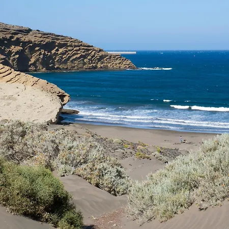 | Private Terrace | Surf Area | Relax Feriehus